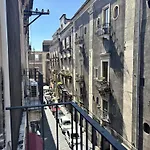 Il Teatro Катания