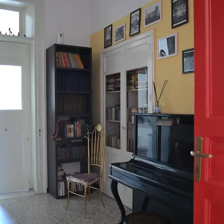 Il Teatro Διαμέρισμα