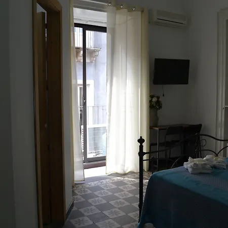 Il Teatro *
